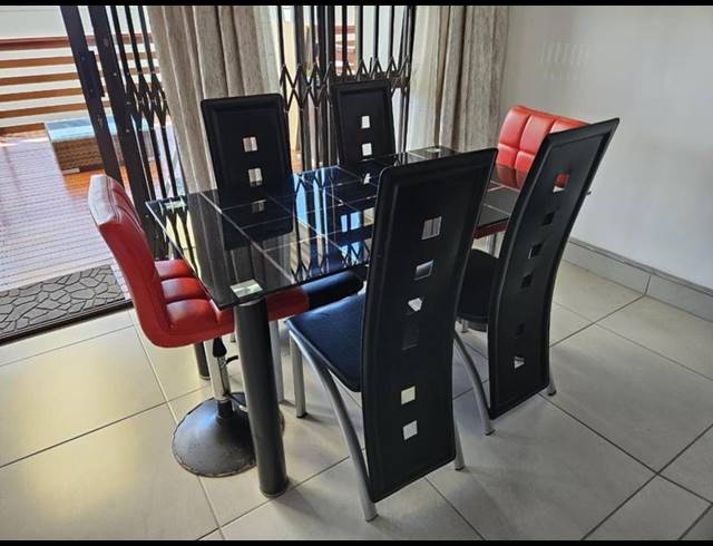 3 BEDROOM APARTMENT FOR SALE IN WINKLESPRUIT